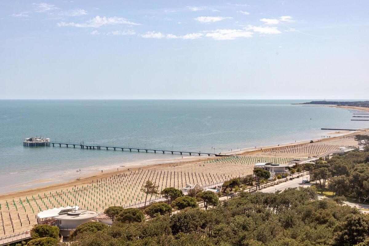 Skyline Lignano Apartman Lignano Sabbiadoro Kültér fotó
