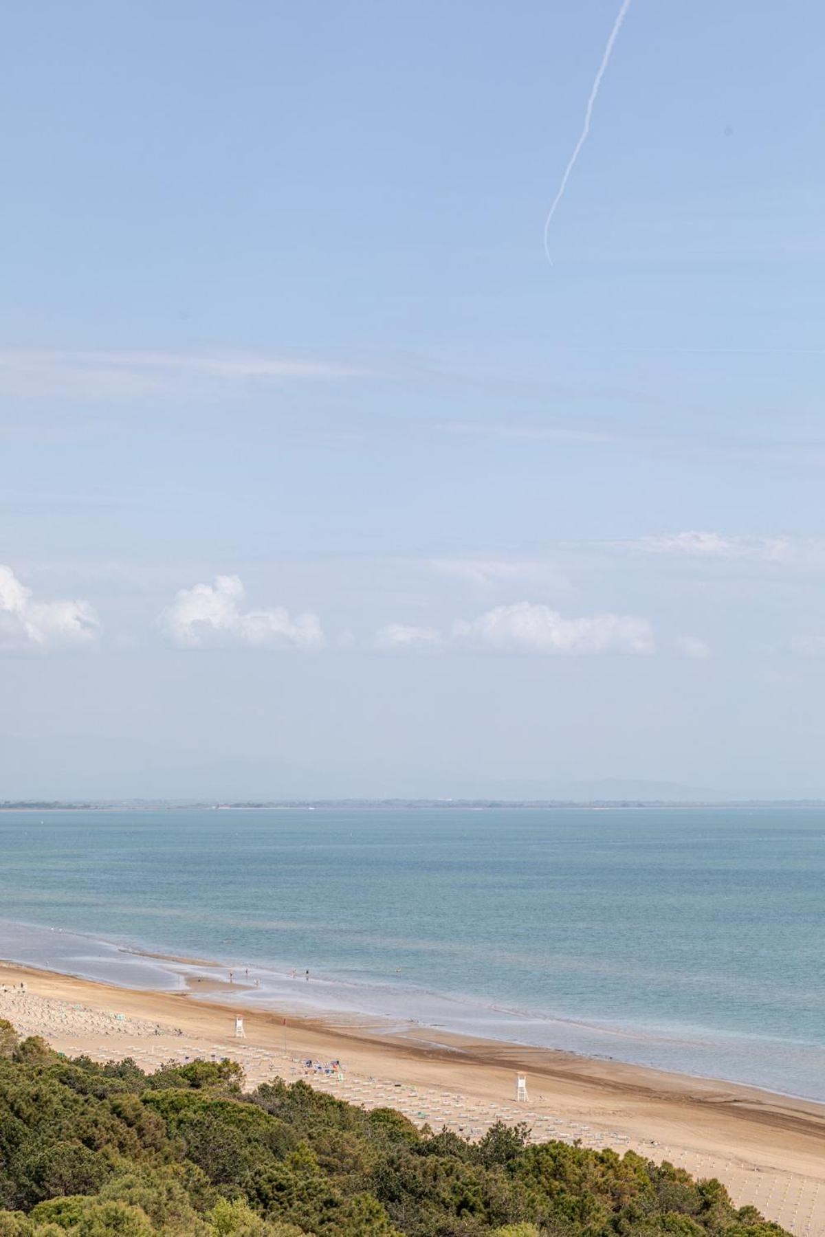 Skyline Lignano Apartman Lignano Sabbiadoro Kültér fotó